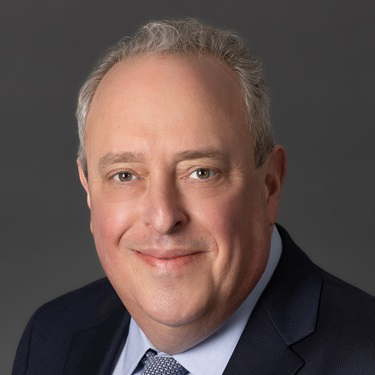 Robert Mandell，Senior Counsel